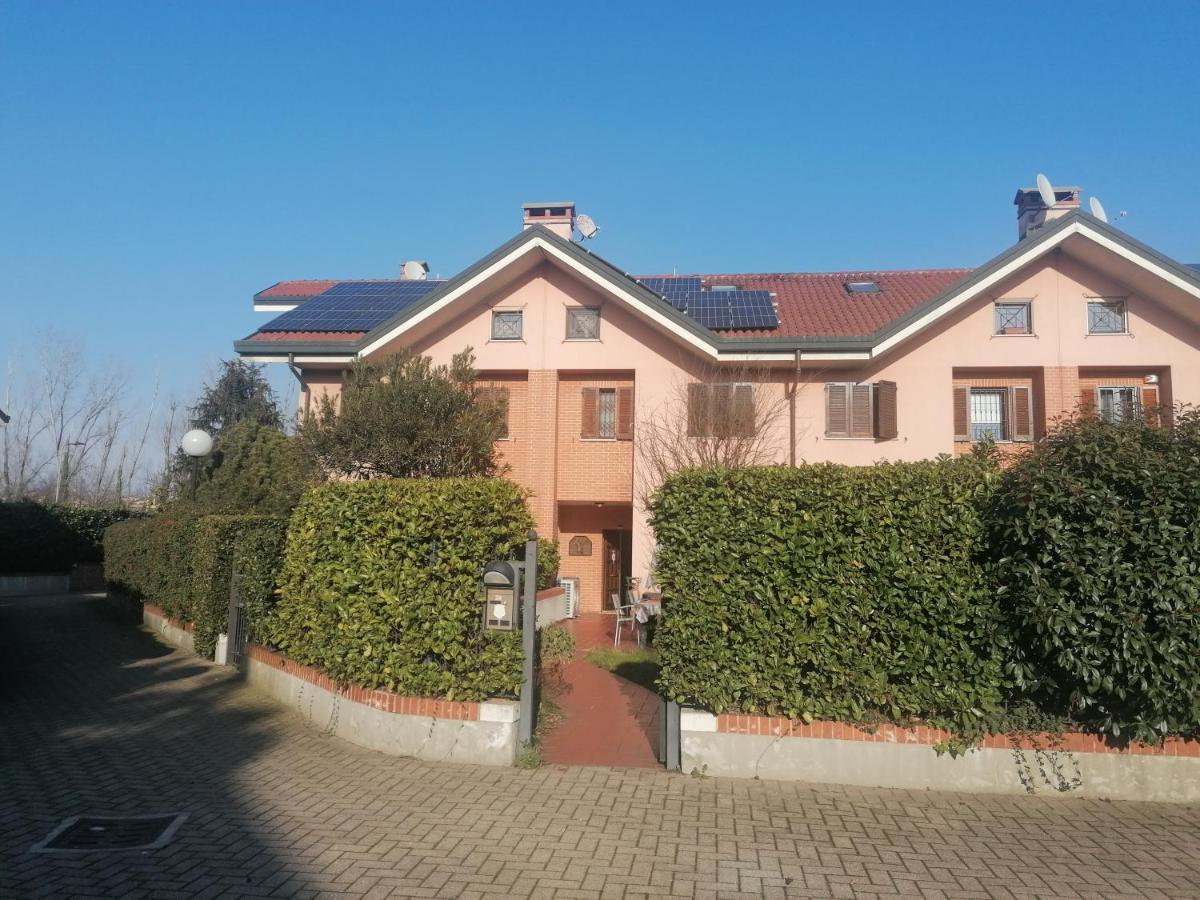Pensión La Casa Blu- Forum Di Assago, Ospedale Humanitas, Milanofiori, Ieo Rozzano