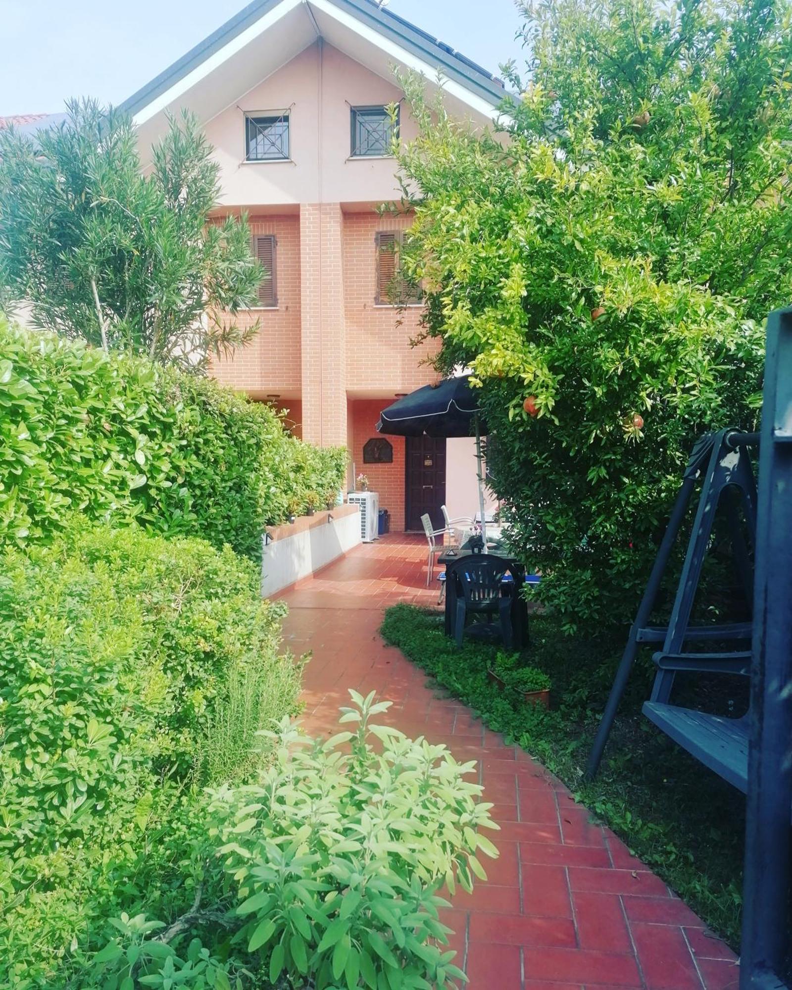 La Casa Blu- Forum Di Assago, Ospedale Humanitas, Milanofiori, Ieo Rozzano
